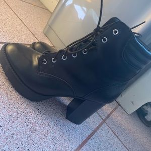 Steve Madden Platform Chunky Heel